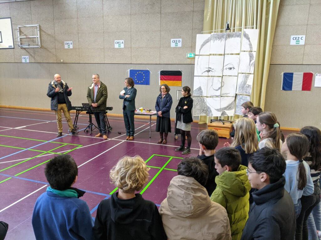 éleves France Allemagne UE gymnase